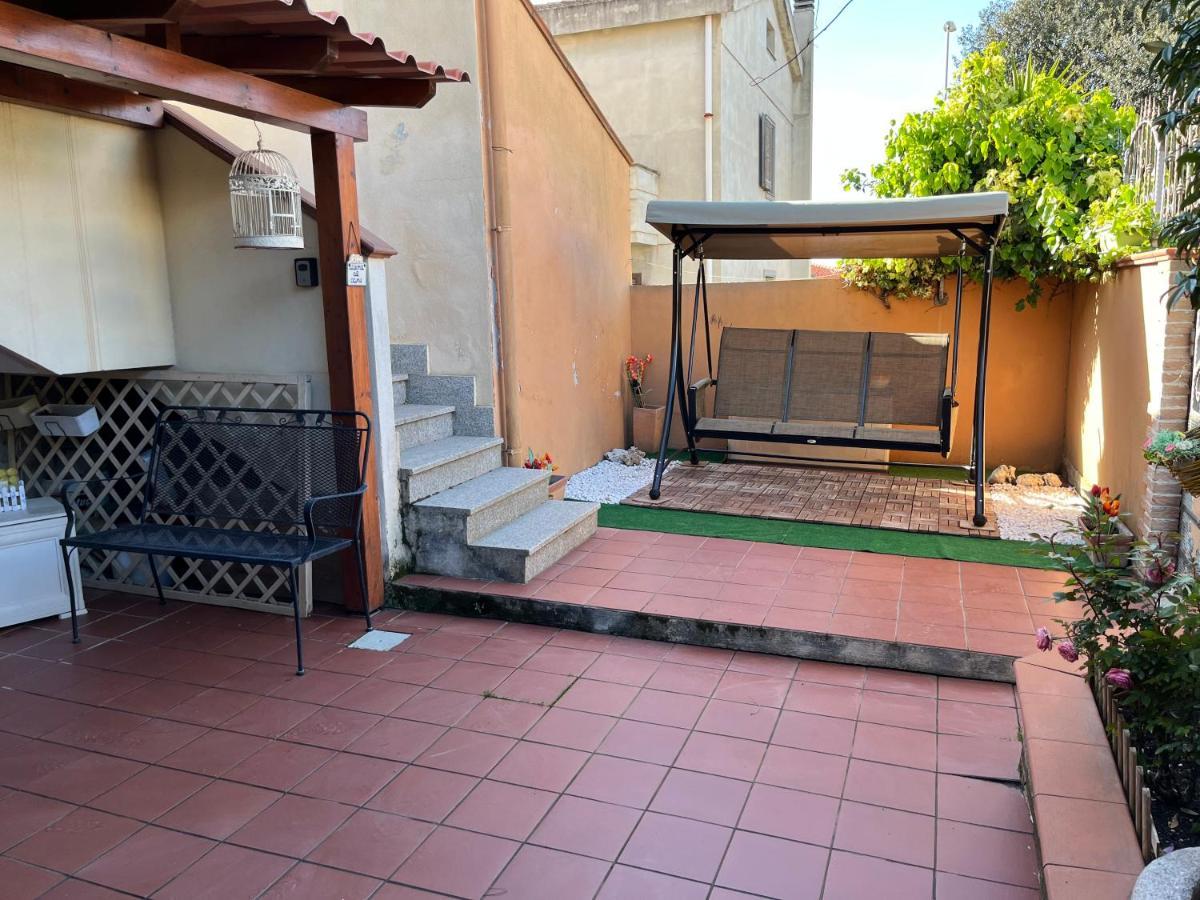 Charlotte Apartment - For Family And Groups Porto Torres Kültér fotó