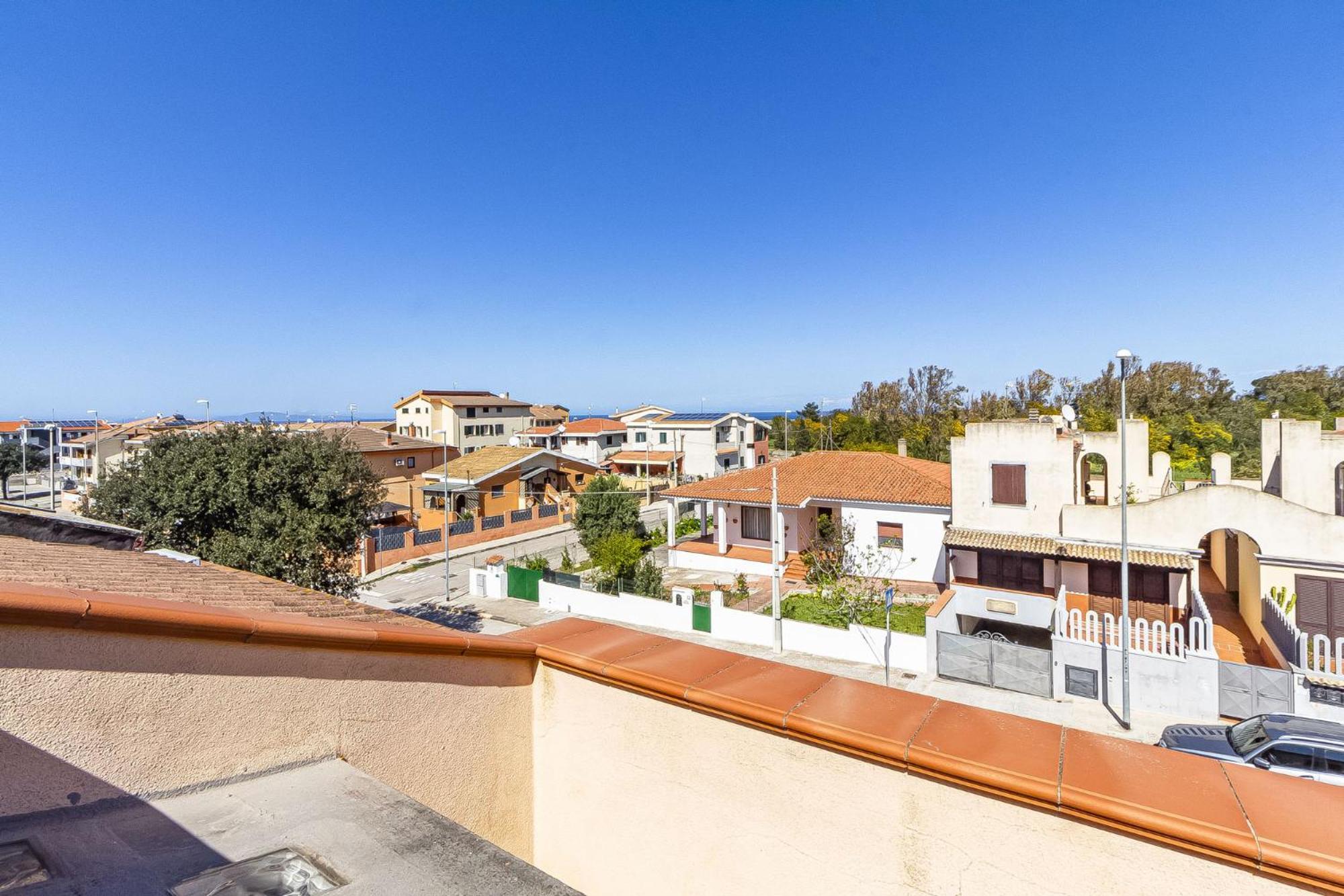 Charlotte Apartment - For Family And Groups Porto Torres Kültér fotó
