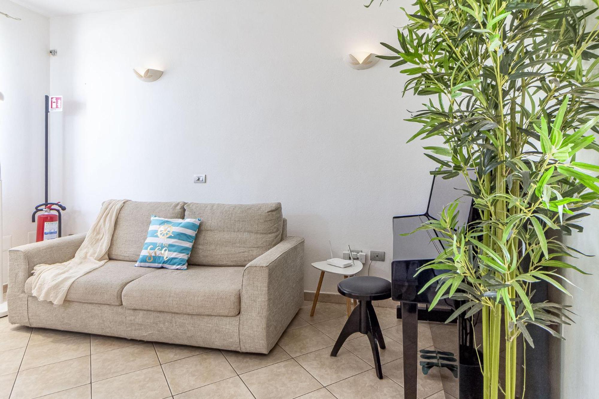 Charlotte Apartment - For Family And Groups Porto Torres Kültér fotó