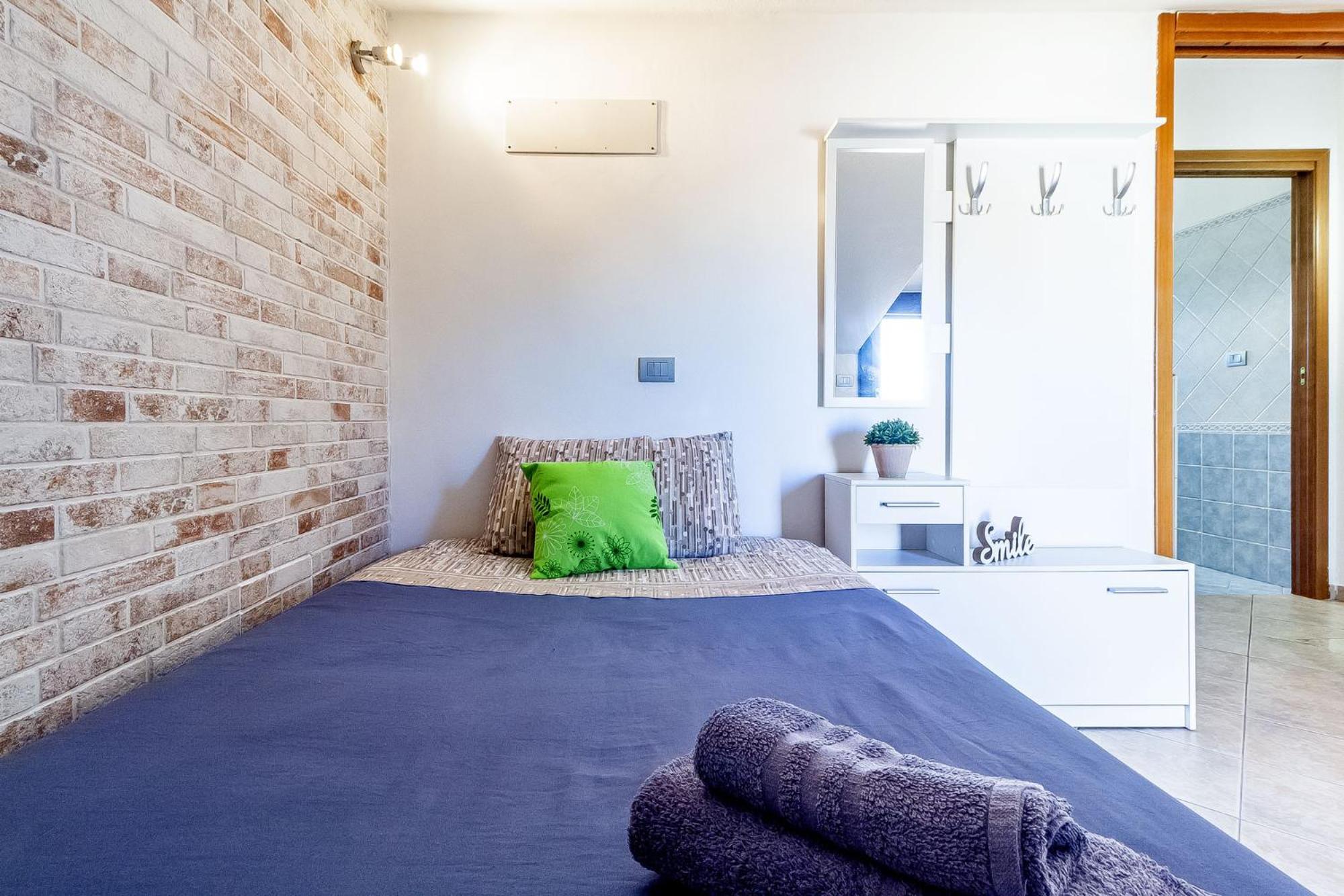 Charlotte Apartment - For Family And Groups Porto Torres Kültér fotó