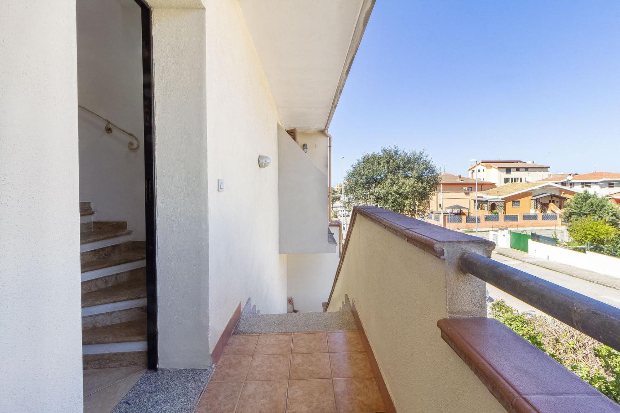 Charlotte Apartment - For Family And Groups Porto Torres Kültér fotó